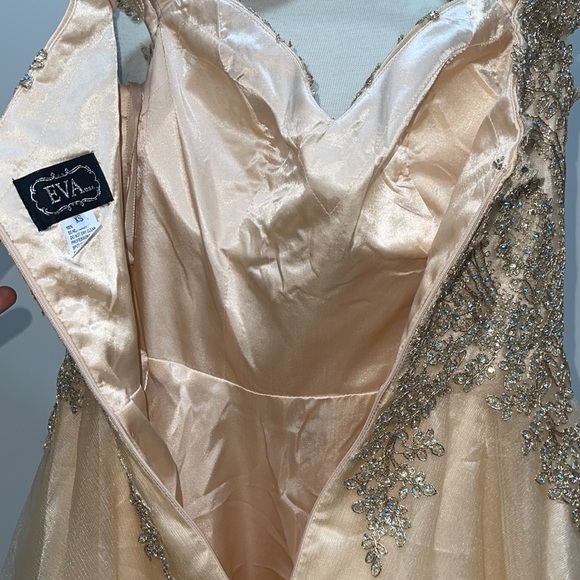 ⭐️BEAUTIFUL PARTY DRESS⭐️ - Picture 10 of 11